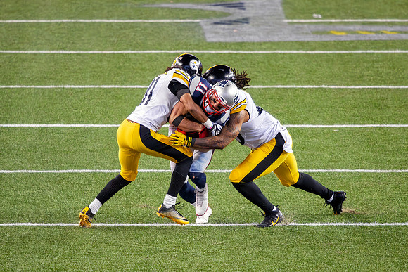 2016 AFC Championship Game - Julian Edelman Sandwiched
