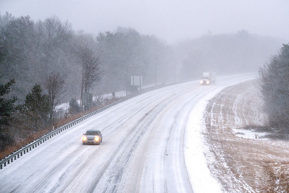 Blizzard of 22 - Massachusetts 495 Highway Light Traffic