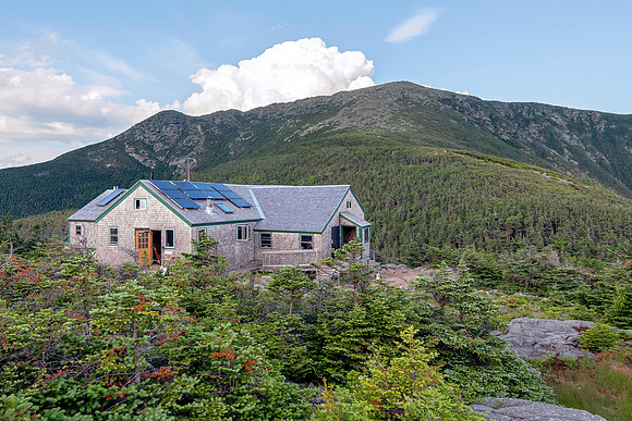 Greenleaf Hut with Mount Lafayette