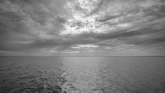 Open Sky & Sea - Black & White