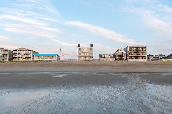 New England Beach Cottages - Dawn