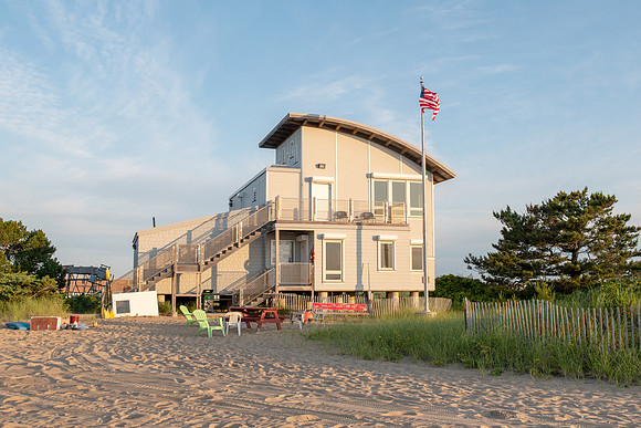 Salisbury Beach Life Guard Station - Daybreak