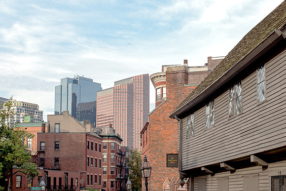 Paul Revere House - Modern Boston