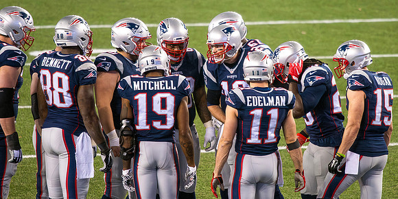 Tom Brady - Huddle 2017 AFC Championship Game