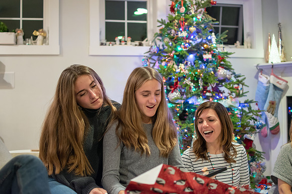 Aunt Carrie Livi & Jill Yankee Swap Christmas 2019