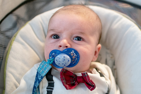 Finn First Christmas Close UP 2019