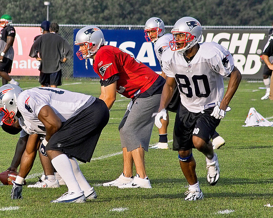 Tom Brady Under Center, Troy Brown in Motion PTC 2006